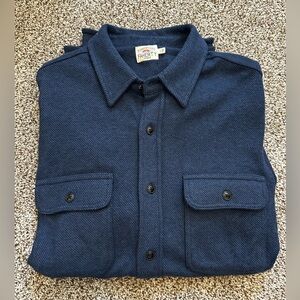 Men’s Faherty large blue long sleeve button down
